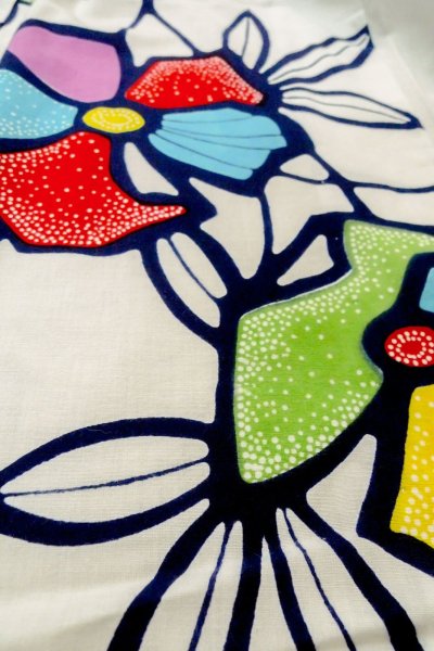 Photo10: O0624Y Vintage Japanese kimono    White  YUKATA summer(made in Japan) for women /  Cotton.  Flower,   (Grade B) (10)