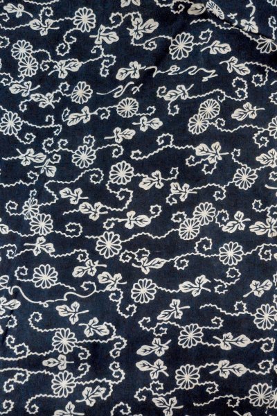 Photo3: O0625A Vintage Japanese kimono  Dark Indigo Blue YUKATA summer(made in Japan) for women / Cotton/hemp Chrysanthemum,   (Grade C) (3)