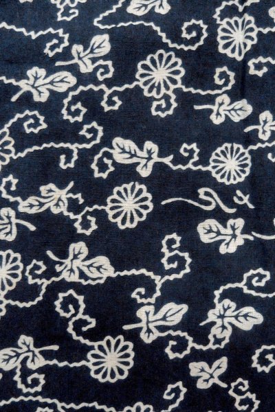 Photo6: O0625A Vintage Japanese kimono  Dark Indigo Blue YUKATA summer(made in Japan) for women / Cotton/hemp Chrysanthemum,   (Grade C) (6)