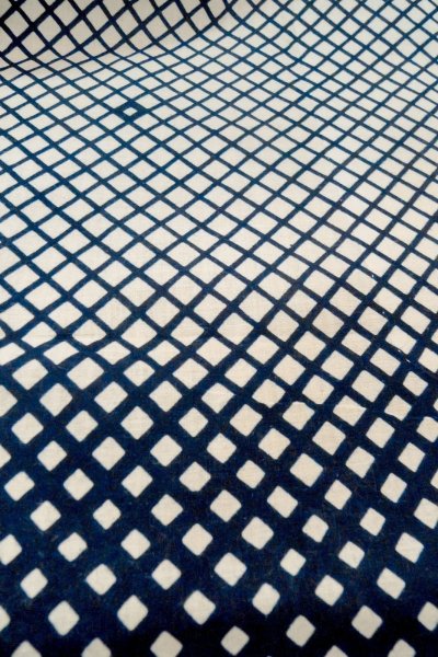 Photo12: O0625C Vintage Japanese kimono  Dark Indigo Blue YUKATA summer(made in Japan) for women / Cotton/hemp Plaid Checks   (Grade C) (12)