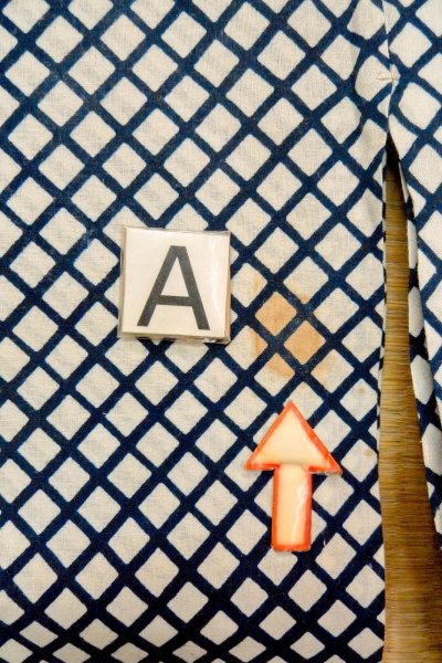 Photo16: O0625C Vintage Japanese kimono  Dark Indigo Blue YUKATA summer(made in Japan) for women / Cotton/hemp Plaid Checks   (Grade C) (16)