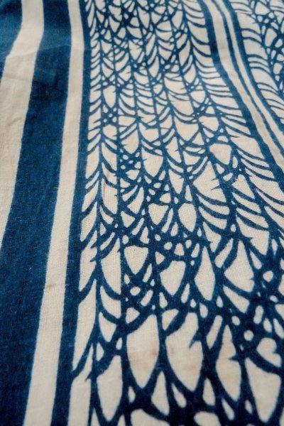 Photo10: O0625D Antique Japanese kimono   Indigo Blue YUKATA summer(made in Japan) for women / Cotton/hemp Tall grass,   (Grade C) (10)