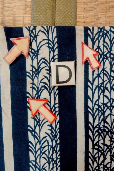 Photo17: O0625D Antique Japanese kimono   Indigo Blue YUKATA summer(made in Japan) for women / Cotton/hemp Tall grass,   (Grade C) (17)