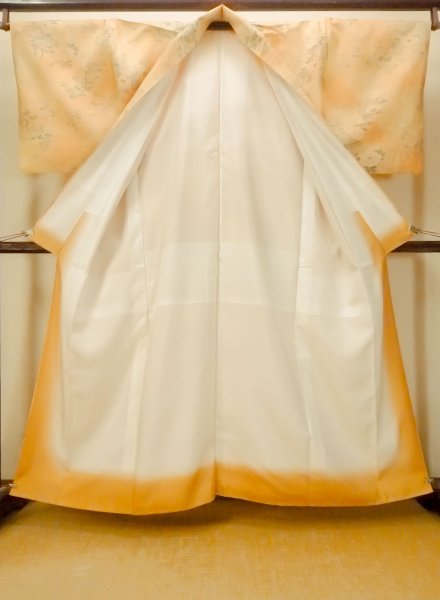 Photo2: O0711A Used Japanese kimono  Pale Orange TSUMUGI pongee for women / Silk. Peony,   (Grade B) (2)