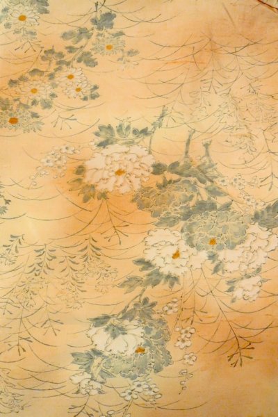 Photo3: O0711A Used Japanese kimono  Pale Orange TSUMUGI pongee for women / Silk. Peony,   (Grade B) (3)