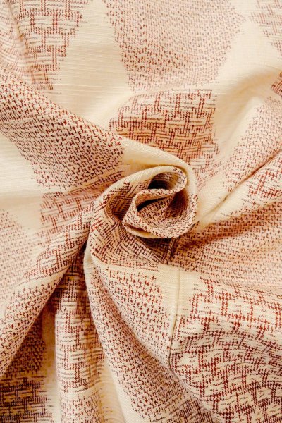 Photo12: O0711B Vintage Japanese kimono   Off White TSUMUGI pongee for women / Silk. Geometrical pattern,   (Grade B) (12)