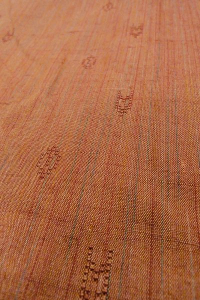 Photo8: Mint O0711D Used Japanese kimono  Grayish Vermilion TSUMUGI pongee for women / Silk. Line,   (Grade A) (8)