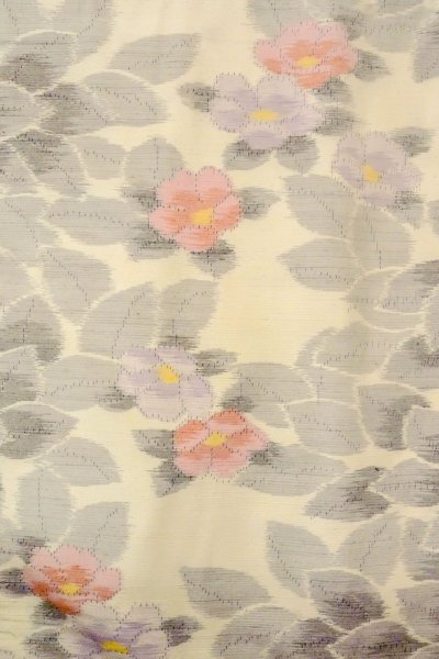 Photo4: O0711F Used Japanese kimono   White TOKAMACHI-TSUMUGI for women / Silk. Camellia,   (Grade B) (4)