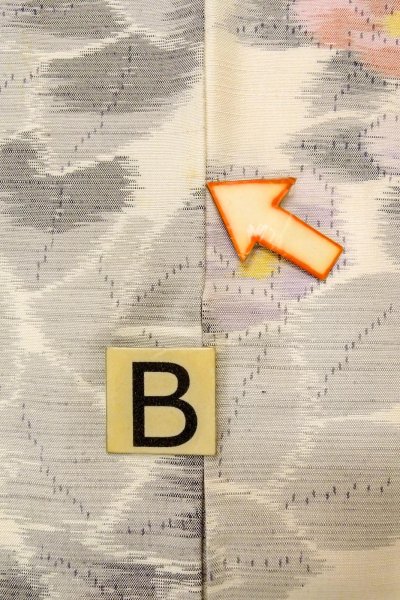 Photo15: O0711F Used Japanese kimono   White TOKAMACHI-TSUMUGI for women / Silk. Camellia,   (Grade B) (15)