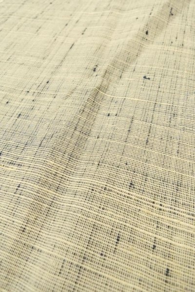 Photo8: O0711J Vintage Japanese kimono  Light Gray TSUMUGI pongee for women / Silk. Lozenges,   (Grade C) (8)