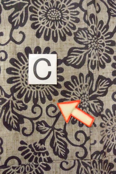 Photo16: O0711N Used Japanese kimono   Gray TSUMUGI pongee for women / Silk. Chinese flower,   (Grade B) (16)