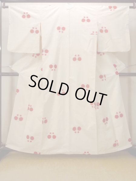 Photo1: O0711P Vintage Japanese kimono   Off White TSUMUGI pongee for women / Silk. Butterfly   (Grade C) (1)