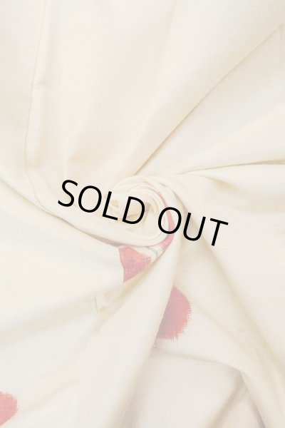 Photo12: O0711P Vintage Japanese kimono   Off White TSUMUGI pongee for women / Silk. Butterfly   (Grade C) (12)