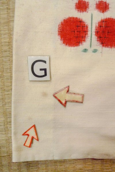 Photo20: O0711P Vintage Japanese kimono   Off White TSUMUGI pongee for women / Silk. Butterfly   (Grade C) (20)