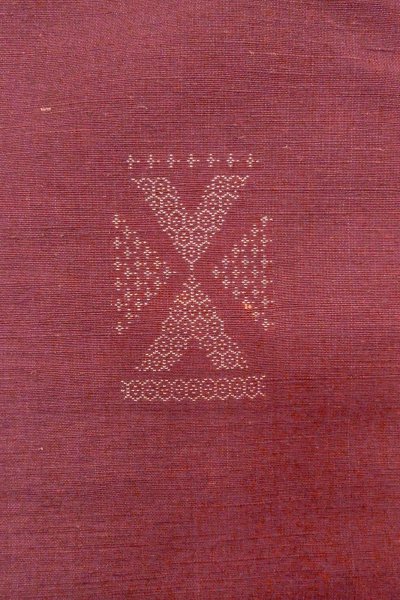 Photo5: O0711Q Used Japanese kimono  Pale Dark Red TSUMUGI pongee for women / Silk. Geometrical pattern   (Grade B) (5)