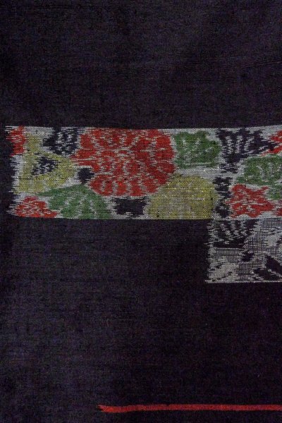 Photo5: O0711R Used Japanese kimono   Black TSUMUGI pongee for women / Silk. Flower,   (Grade B) (5)