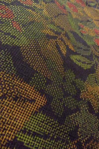 Photo8: O0711S Used Japanese kimono   Black TSUMUGI pongee for women / Silk. Flower, There is a hole.  (Grade D) (8)