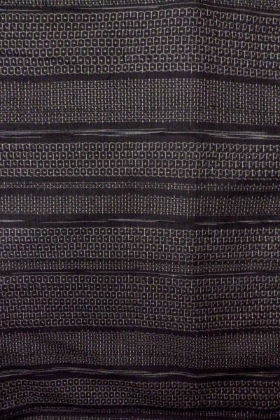Photo4: O0711T Used Japanese kimono   Black TSUMUGI pongee for women / Silk. Tortoise-shell pattern(Hexagonal pattern),   (Grade A) (4)