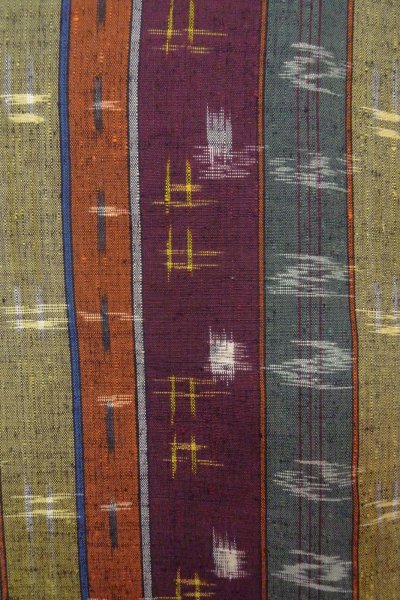 Photo5: O0711X Used Japanese kimono  Dark Multi Color TSUMUGI pongee for women / Silk. Bird,   (Grade B) (5)