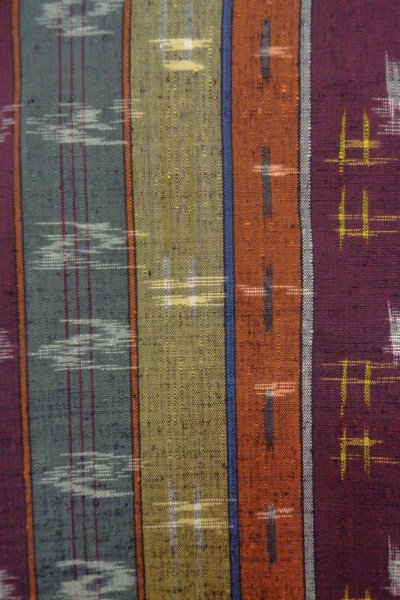 Photo6: O0711X Used Japanese kimono  Dark Multi Color TSUMUGI pongee for women / Silk. Bird,   (Grade B) (6)
