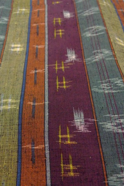 Photo10: O0711X Used Japanese kimono  Dark Multi Color TSUMUGI pongee for women / Silk. Bird,   (Grade B) (10)