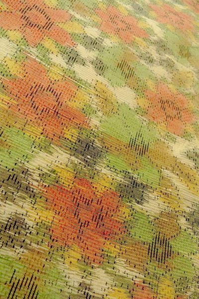 Photo8: O0711Y Used Japanese kimono  Pale Off White TOKAMACHI-TSUMUGI for women / Silk. Flower   (Grade A) (8)