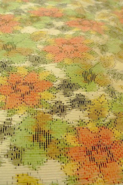 Photo10: O0711Y Used Japanese kimono  Pale Off White TOKAMACHI-TSUMUGI for women / Silk. Flower   (Grade A) (10)