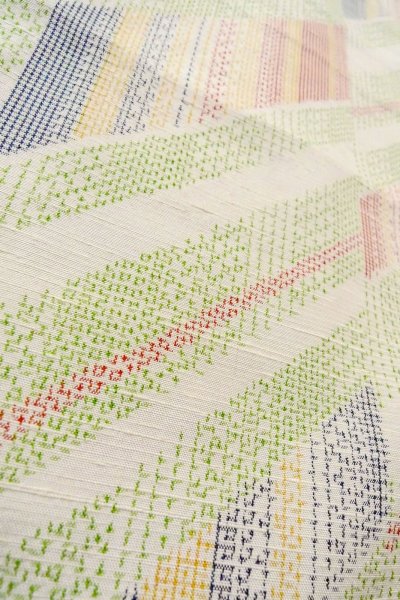Photo9: O0711Z Used Japanese kimono  Pale Multi Color TSUMUGI pongee for women / Silk. Geometrical pattern   (Grade B) (9)