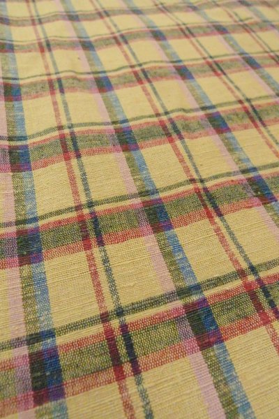 Photo10: O0718B Vintage Japanese kimono   Beige TSUMUGI pongee for women / Silk. Plaid Checks   (Grade D) (10)