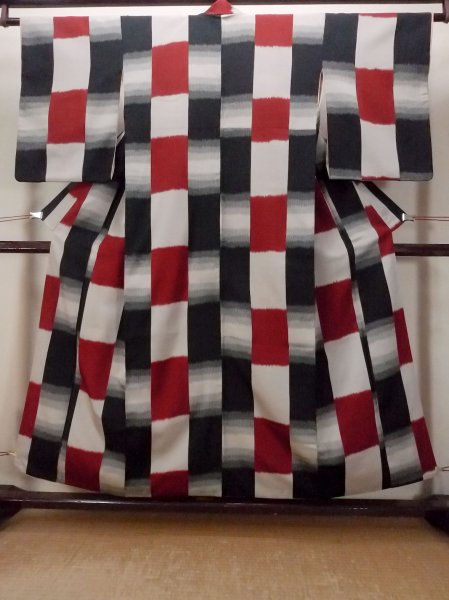 Photo1: O0718E Vintage Japanese kimono   Multi Color ORI woven for women / Silk. Plaid Checks   (Grade C) (1)