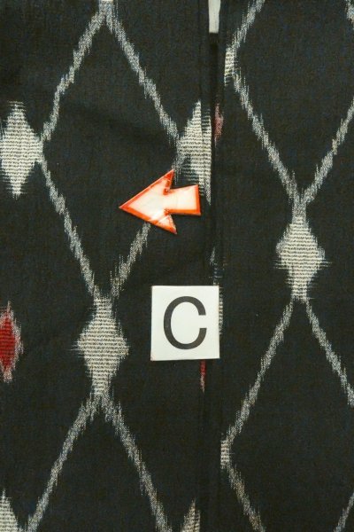 Photo16: O0718F Vintage Japanese kimono   Black ORI woven for women / Silk. Lozenges   (Grade B) (16)
