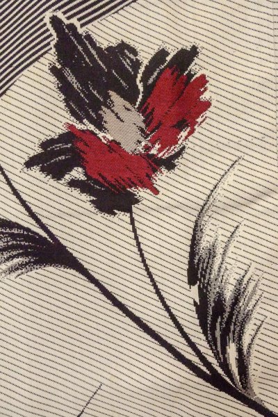 Photo5: O0718H Vintage Japanese kimono   Gray ORI woven for women / Silk. Flower, More damages  (Grade D) (5)