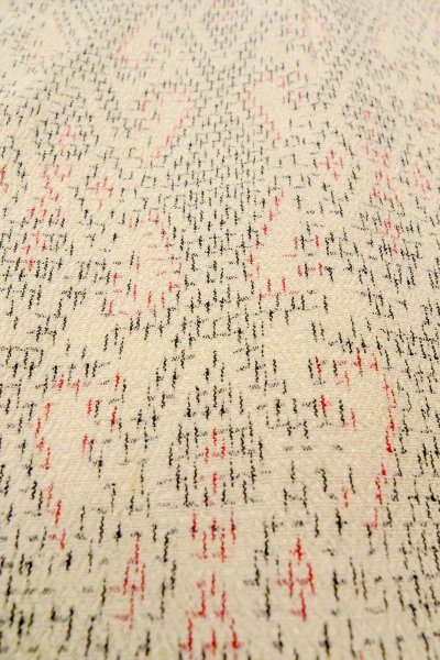 Photo9: O0718S Vintage Japanese kimono   Ivory ORI woven for women / Silk. Lozenges,   (Grade B) (9)