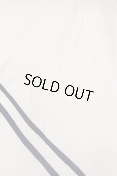 Photo3: O0718U Vintage Japanese kimono   White YUKATA summer(made in Japan) for women / Cotton. Line "Eba-pattern"  (Grade C) (3)