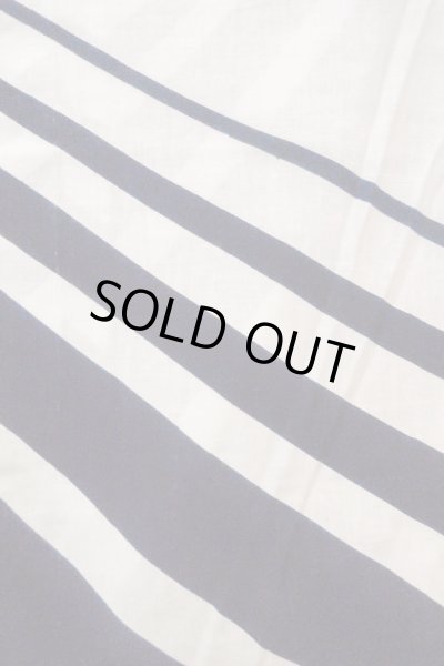 Photo5: O0718U Vintage Japanese kimono   White YUKATA summer(made in Japan) for women / Cotton. Line "Eba-pattern"  (Grade C) (5)