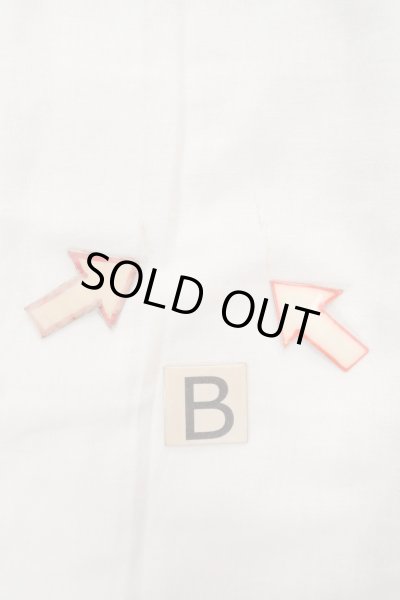 Photo15: O0718U Vintage Japanese kimono   White YUKATA summer(made in Japan) for women / Cotton. Line "Eba-pattern"  (Grade C) (15)