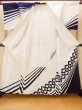 Photo2: O0718Z Vintage Japanese kimono   White YUKATA summer(made in Japan) for women / Cotton. Line, "Eba-pattern"  (Grade C) (2)