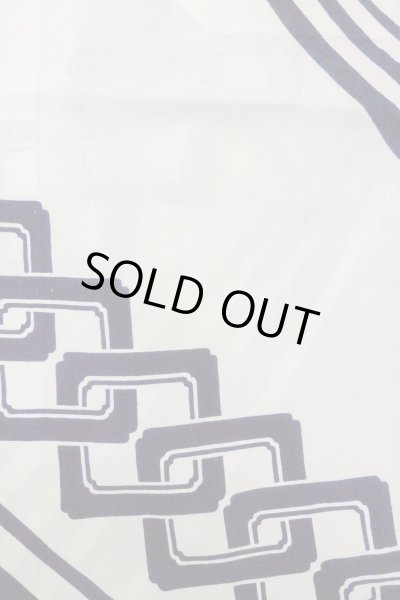 Photo4: O0718Z Vintage Japanese kimono   White YUKATA summer(made in Japan) for women / Cotton. Line, "Eba-pattern"  (Grade C) (4)