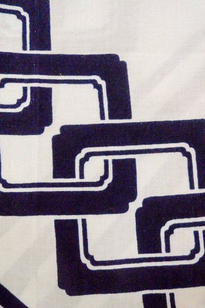 Photo6: O0718Z Vintage Japanese kimono   White YUKATA summer(made in Japan) for women / Cotton. Line, "Eba-pattern"  (Grade C) (6)