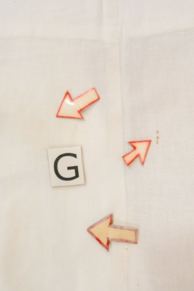 Photo20: O0718Z Vintage Japanese kimono   White YUKATA summer(made in Japan) for women / Cotton. Line, "Eba-pattern"  (Grade C) (20)