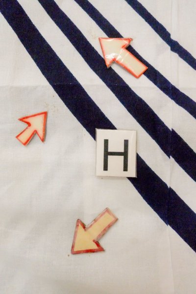 Photo21: O0718Z Vintage Japanese kimono   White YUKATA summer(made in Japan) for women / Cotton. Line, "Eba-pattern"  (Grade C) (21)