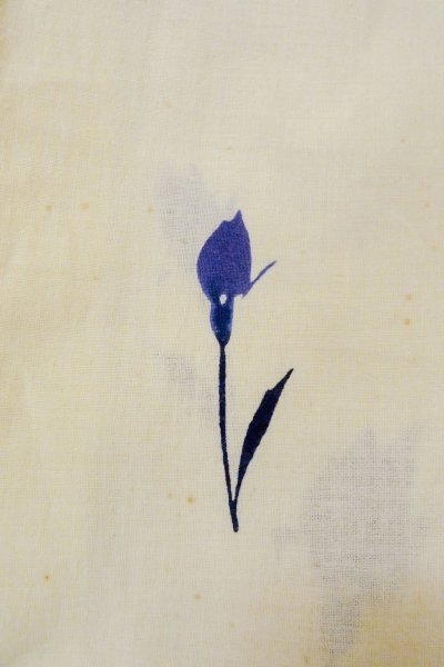 Photo7: O0719A Vintage Japanese kimono   Ivory Pour Dyed Yukata for women / Cotton. Flower   (Grade D) (7)