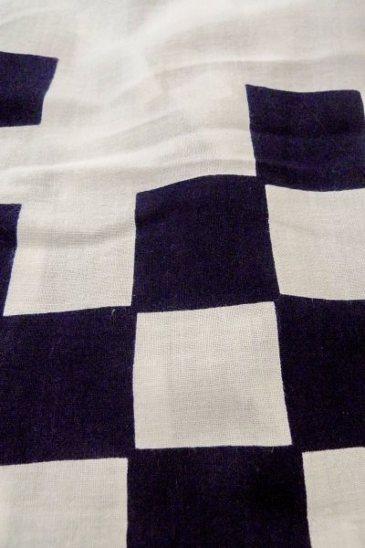 Photo8: O0719B Vintage Japanese kimono   White YUKATA summer(made in Japan) for women / Cotton. Quadrangle   (Grade C) (8)