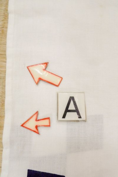 Photo13: O0719B Vintage Japanese kimono   White YUKATA summer(made in Japan) for women / Cotton. Quadrangle   (Grade C) (13)