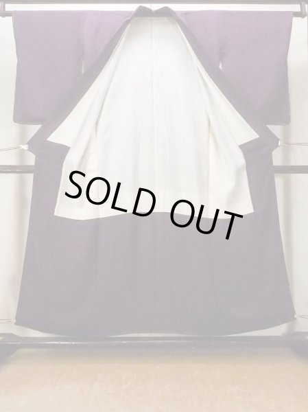 Photo2: O0805B Vintage Japanese kimono   Purple IROMUJI plain colored for women / Silk. Line,   (Grade B) (2)