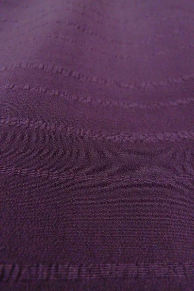 Photo9: O0805B Vintage Japanese kimono   Purple IROMUJI plain colored for women / Silk. Line,   (Grade B) (9)
