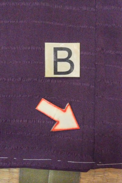 Photo15: O0805B Vintage Japanese kimono   Purple IROMUJI plain colored for women / Silk. Line,   (Grade B) (15)