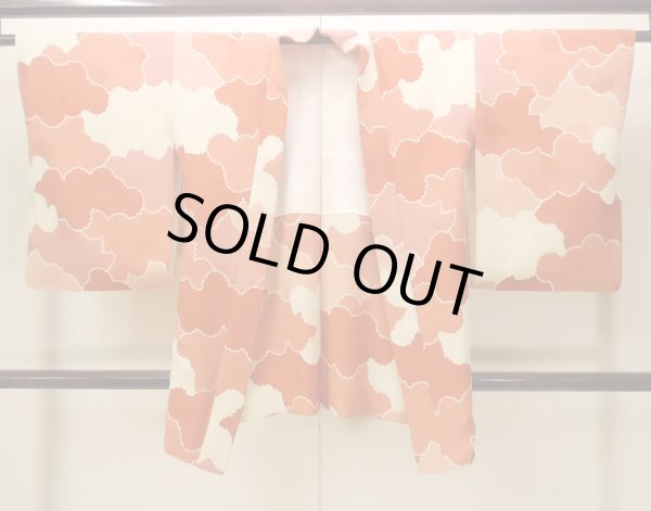 Photo2: O0805E Vintage Japanese kimono   Ivory HAORI short jacket for women / Silk. Cloud   (Grade B) (2)
