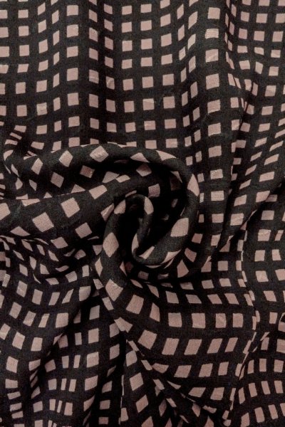 Photo11: O0805G Vintage Japanese kimono   Black HAORI short jacket for women / Silk. Plaid Checks   (Grade C) (11)