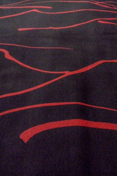 Photo9: O0805I Vintage Japanese kimono   Black HAORI short jacket for women / Synthetic. Abstract pattern   (Grade B) (9)